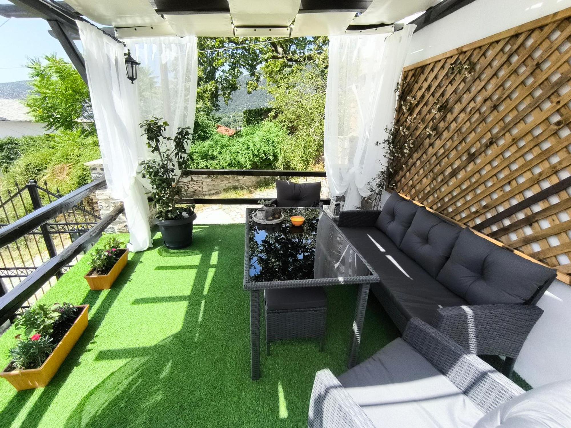 Venus Guesthouse ปอร์เตเรีย ภายนอก รูปภาพ