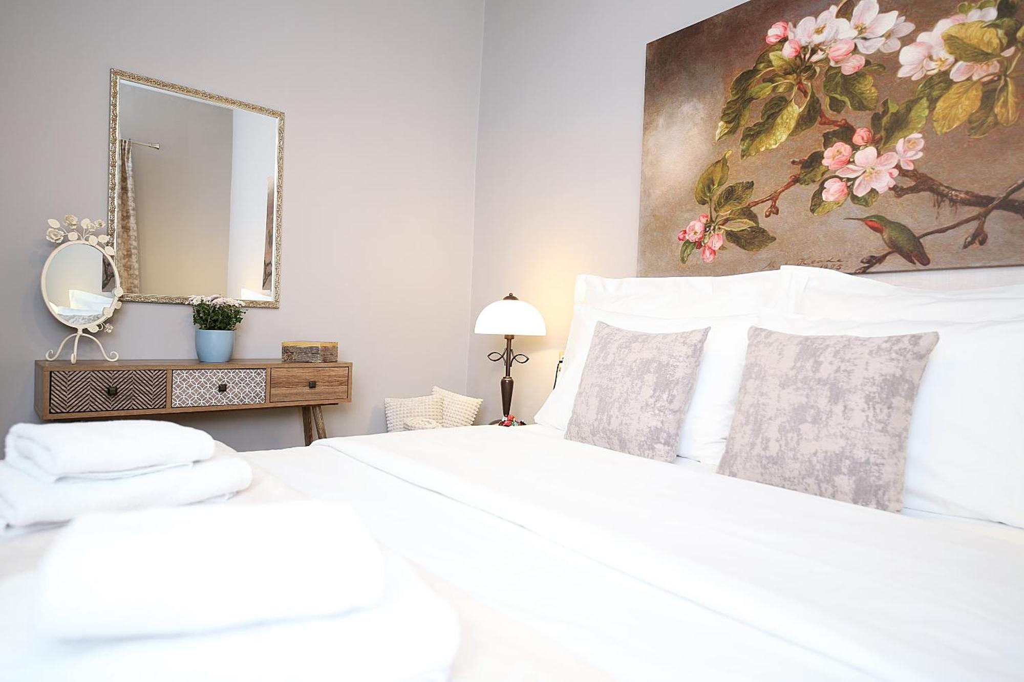 Venus Guesthouse ปอร์เตเรีย ภายนอก รูปภาพ