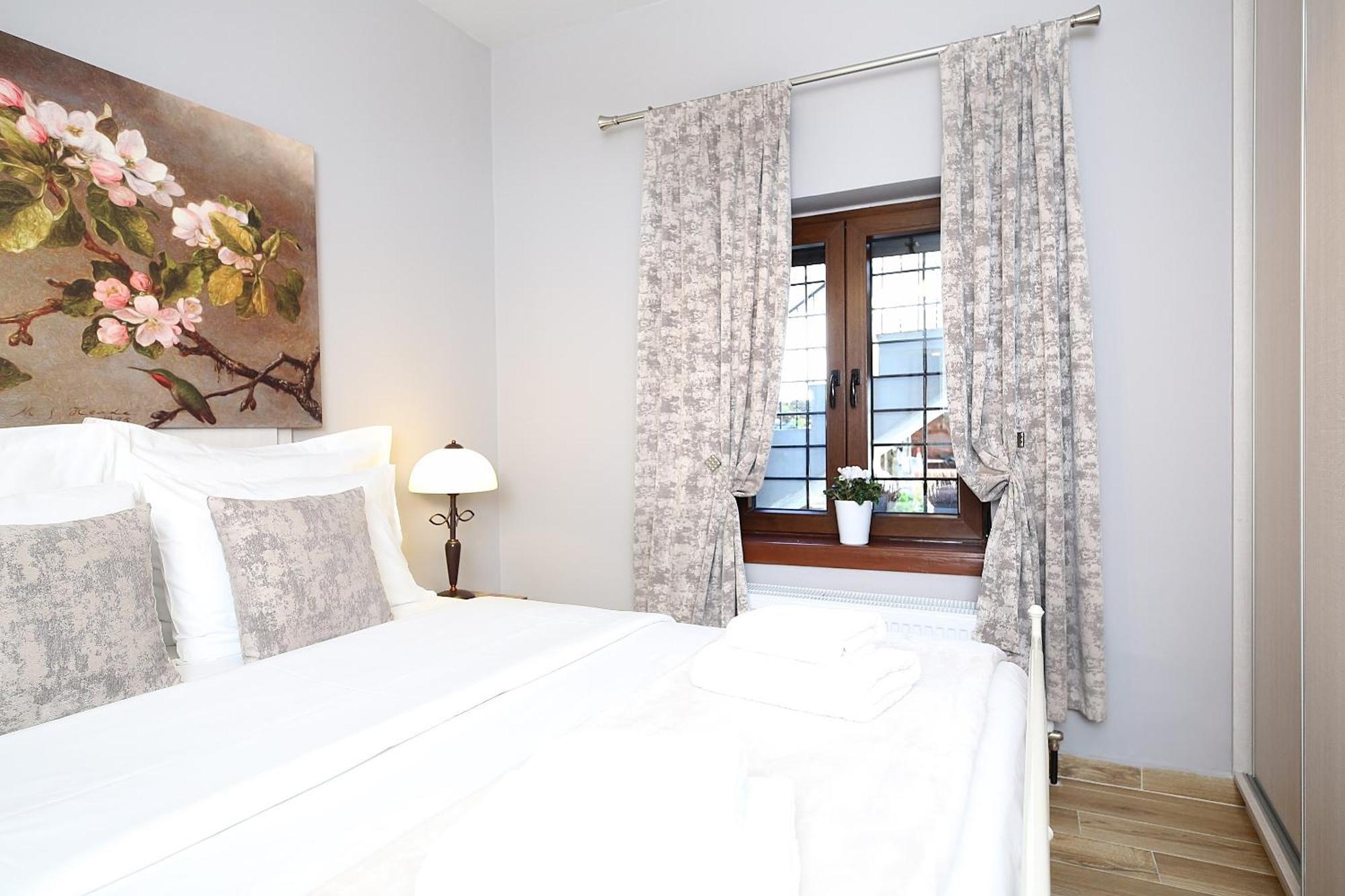 Venus Guesthouse ปอร์เตเรีย ภายนอก รูปภาพ