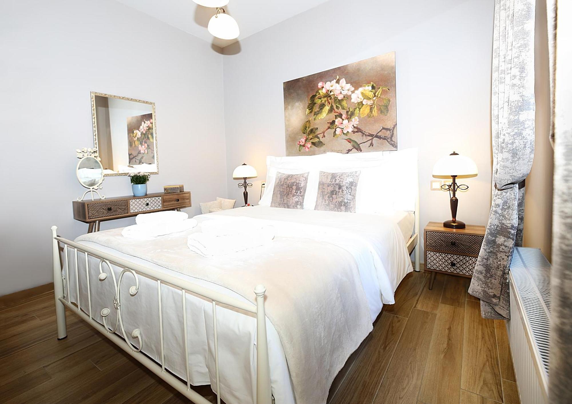 Venus Guesthouse ปอร์เตเรีย ภายนอก รูปภาพ