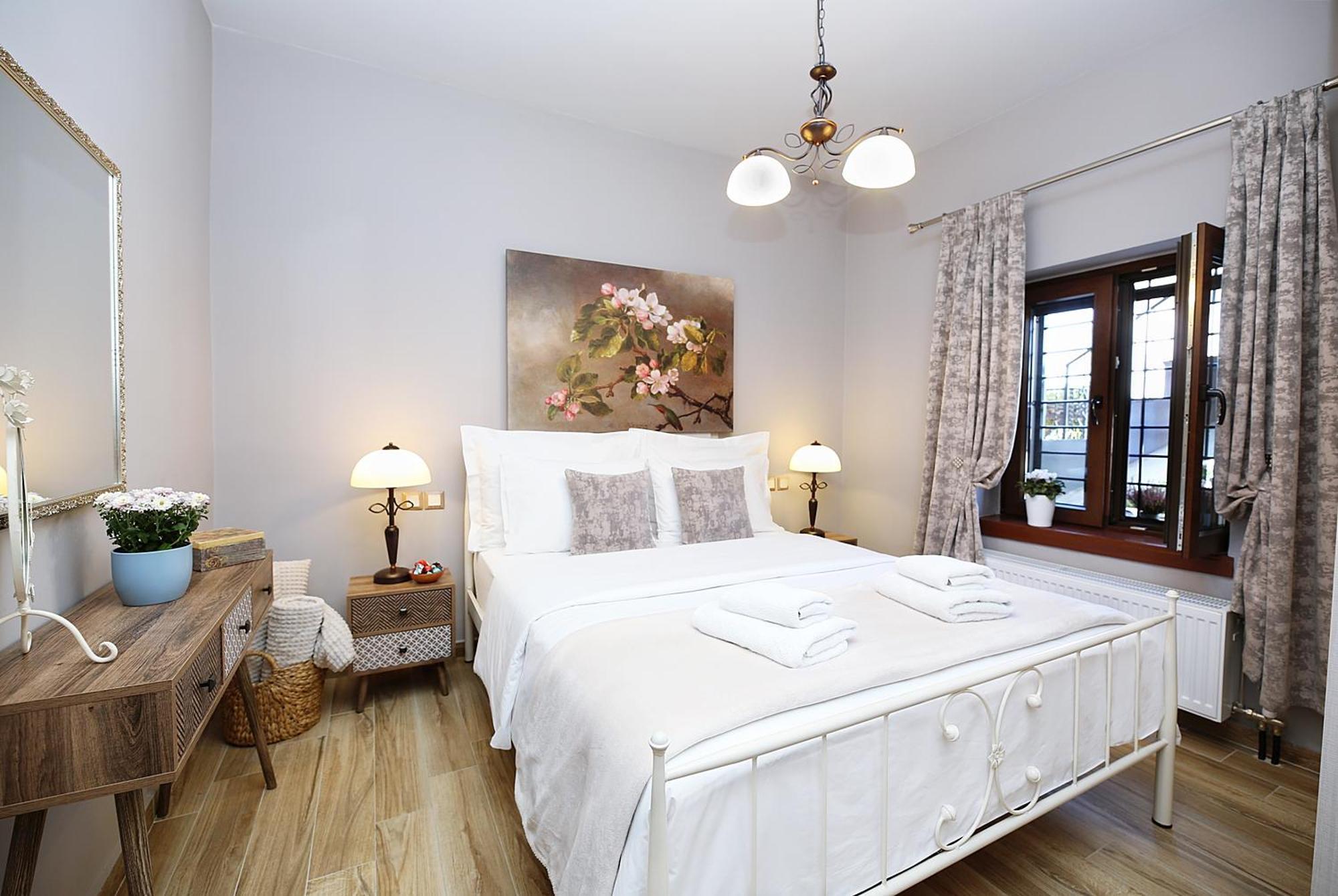 Venus Guesthouse ปอร์เตเรีย ภายนอก รูปภาพ